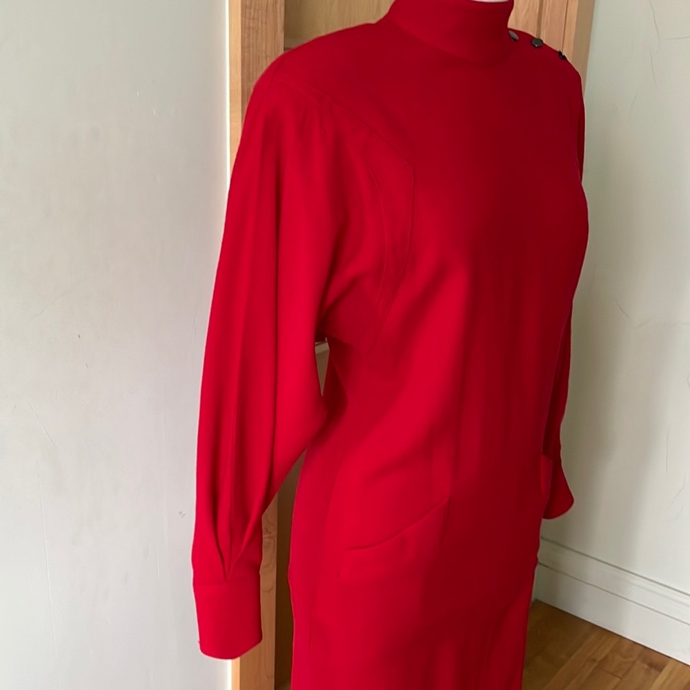 π HOST PICK π Vintage Malcolm Pearce/Holt Renfrew Long Red Gown, Size 6 π¨π¦ - Picture 6 of 15